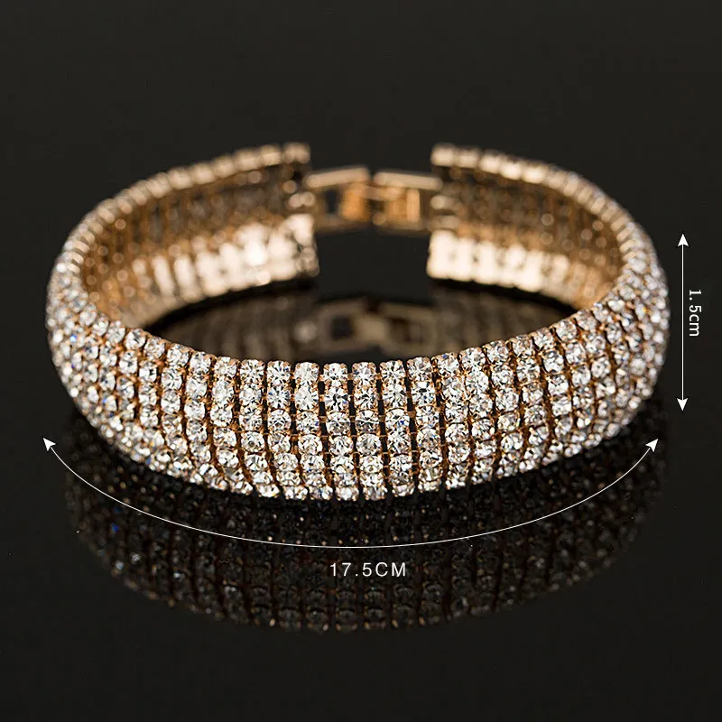 Bracelets bijoux de mariée accessoires 2019 luxe strass femmes bracelets manchettes ornements pas cher Lady039s main chaîne 5881516