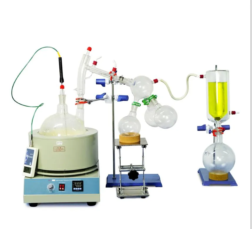 Le forniture di laboratorio ZOIBKD scalano piccole apparecchiature per la distillazione a percorso breve 2L con mantello riscaldante per agitazione includono pozzi freddi