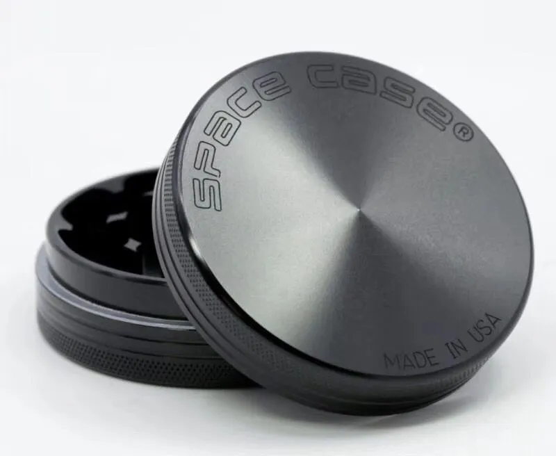 Space Case Grinders 55mm 63mm Herb Grinder Tobacco Cursher With Triangle Scraper Aluminium Alloy Material CNC Cigarette GR4425879