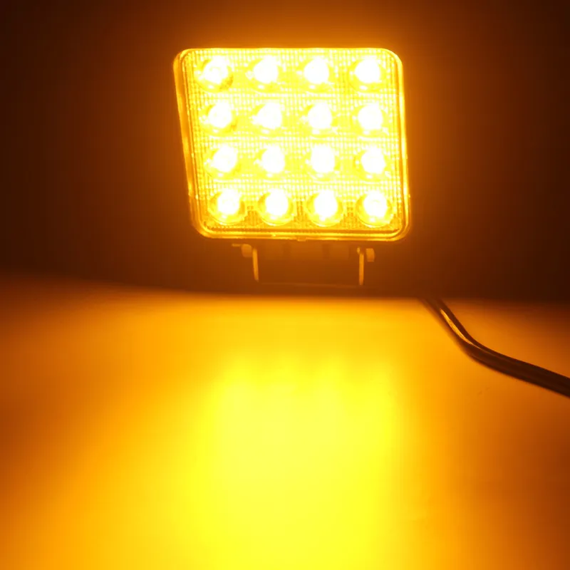 4,5 tum Amber Yellow 3000K 48W LED-arbetsljus 12V 24V av väg bil Auto LED-lampa Offroad ATV 4x4 lampor Foglamp