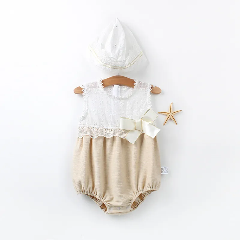 ベビーロンパース2018夏の赤ちゃん女の子服プレイスーツレースの弓花パッチワークホワイトロンパース帽子スーツ子供の服女の子のためのセット