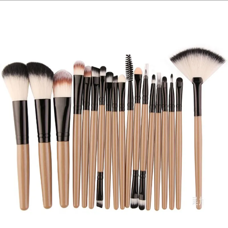 Makeup Brushes Set Kit Power Foundation Blush Eye Shadow Eyeliner Eyeliner Mélangez à lèvres Ventilateur Cosmetic Tools6984079