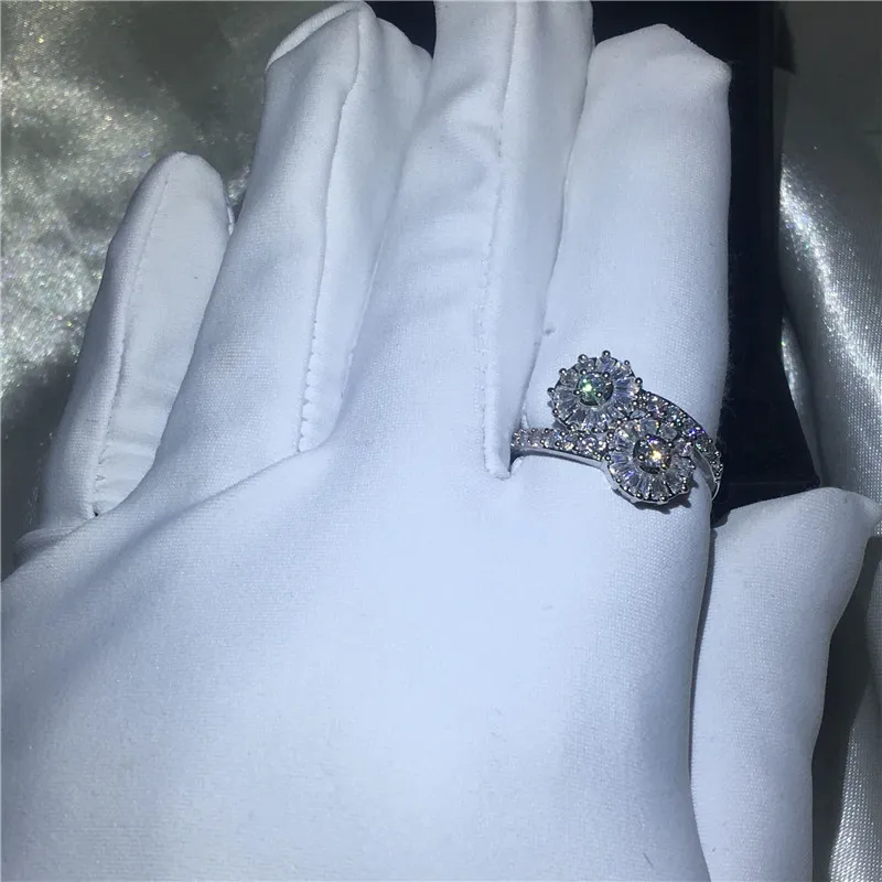 2018 Anello Infinity Flower Colore argento Diamond Cz Stone croce Fede nuziale fidanzamento da donna Gioielli di moda da sposa