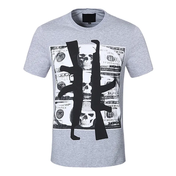 T-shirt pour hommes Marque Vêtements Pistolet Strass Crâne Motif À Manches Courtes T-shirt D'été Confortable Respirant T-shirt Mâle Mode T-shirts