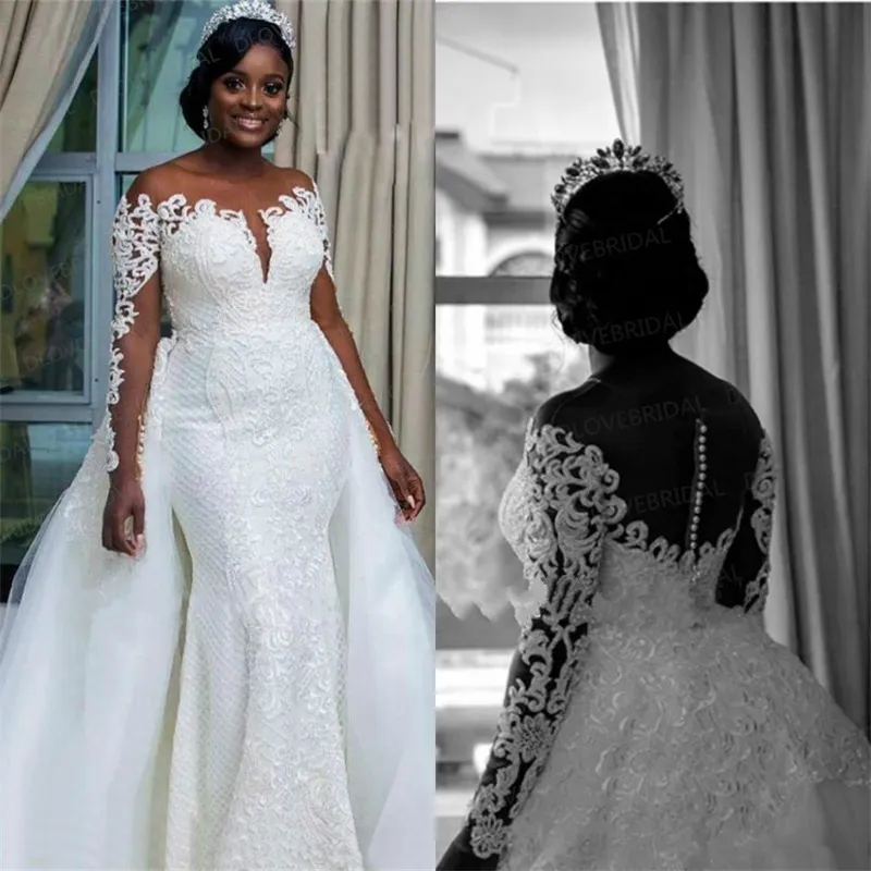 Robe de mariée sirène grande taille avec traîne détachable, col transparent, manches longues, avec des appliques en dentelle