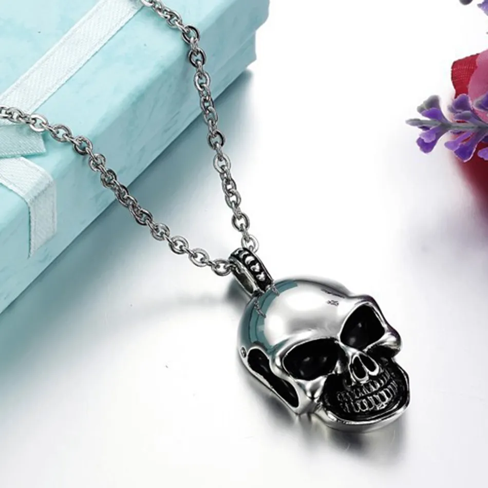 Alloy Fashion Exaggeration Personality Skull Charm Pendant Necklace Antique silver Men's Necklace Jewelry DIY