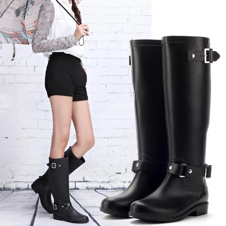 Moda PVC Kadın Yağmur Çizmeleri Toka Kızlar Bayanlar Yürüyüş Ayakkabıları Için Kauçuk Ayakkabı Açık Su Geçirmez Kadın Düşük Topuklu Rainboots Zip