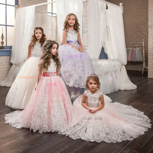 2020 Beautiful Purple and White Flower Girls Dresses Beaded Lace Appliqued Bows Pageant Gowns for Kids Wedding Party