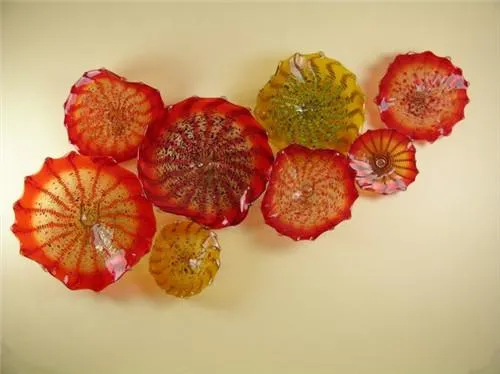 China Factory-outlet Blown Glass Wall Lamps CE UL Certificate Custom Made Chihuly Style Flower Wall Plates Decor