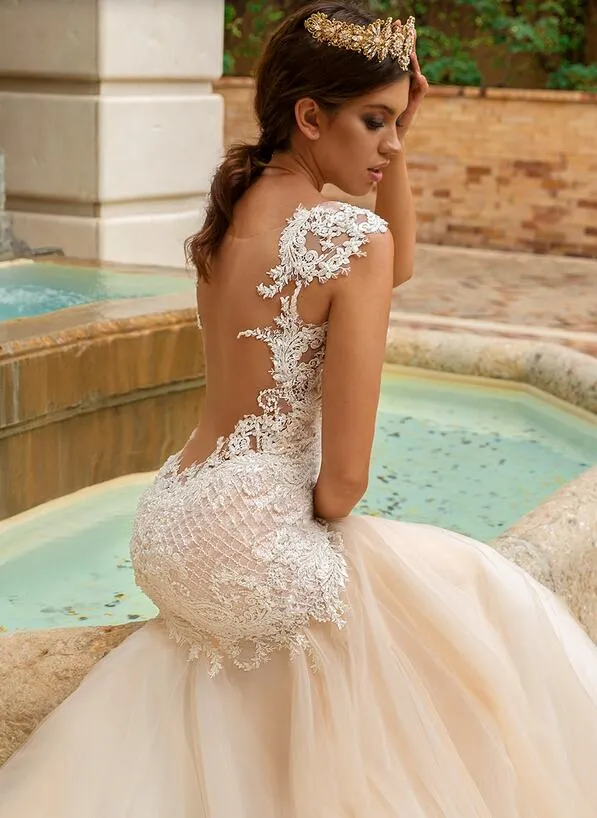 Champagne Lace Champagne Mermaid Wedding Dress with Crystal and See-Through Back, Featuring A Sweep Train - Perfect for A Bridal Look - Vestido de