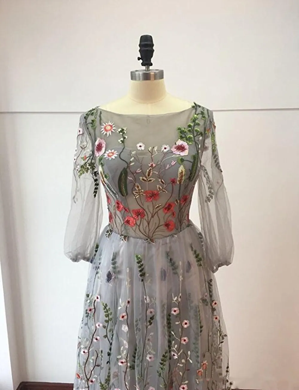 Yeni Kadın Uzun Kollu Gelinlik Modelleri Son Moda Çiçek Nakış A-line Abiye Örgün Parti törenlerinde Pageant Elbise Vestios De Novia