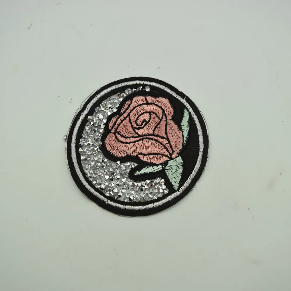 12pcs Rhinestone Rose Sew-On Iron-On Patches Patch Patch Patch Craft for Bad Bag Cloths240p