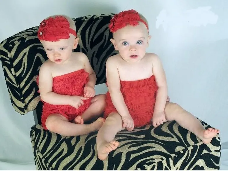 2017 bébé fleurs bandeau bandes de cheveux chapeaux enfants rouge blanc plume coiffe fleur perles mariée