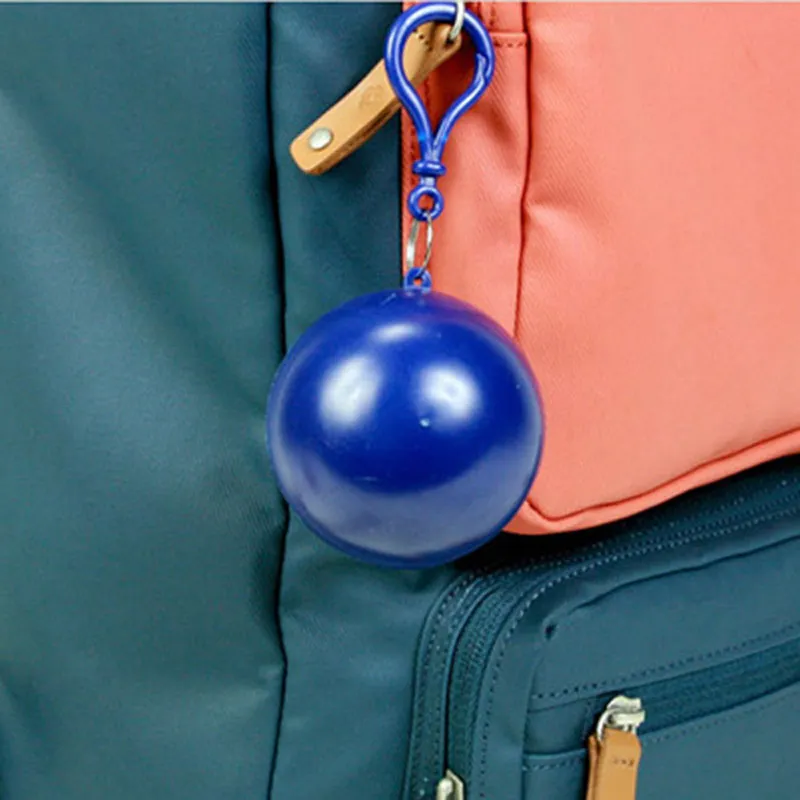 كروية المعطف البلاستيك الكرة مفتاح سلسلة المتاح المحمولة معاطف المطر يغطي السفر رحلة رحلة معطف المطر ZA5959