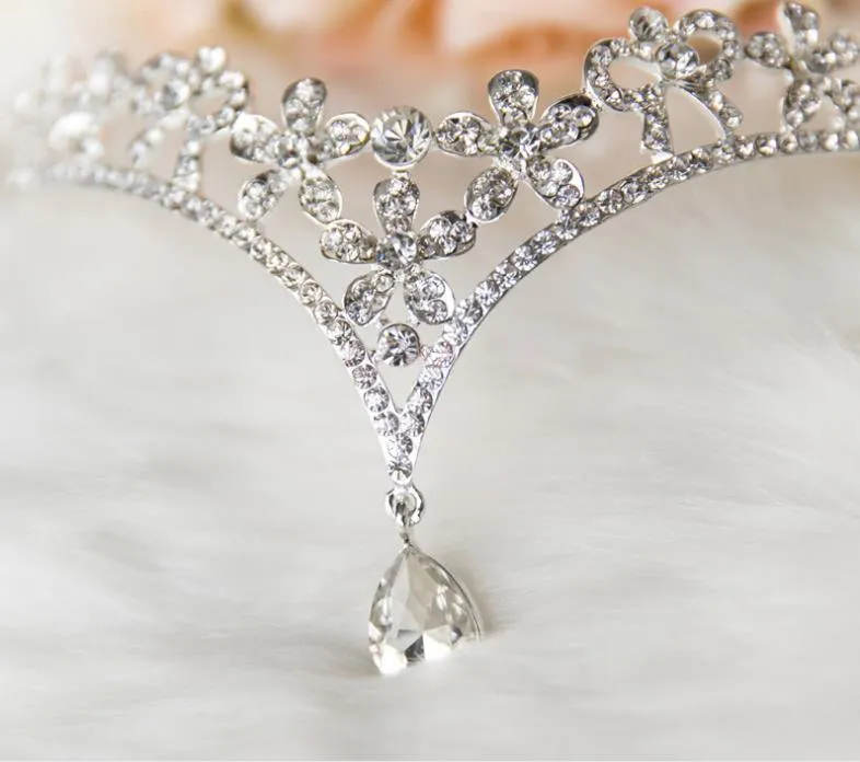 Le sopracciglia del pendente dei gioielli del copricapo della sposa di nozze del diamante del frontlet della sposa