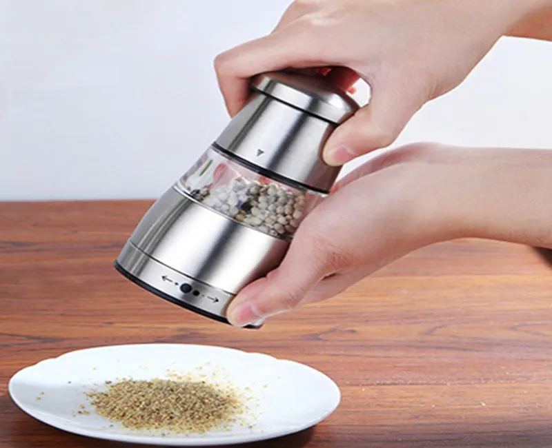/ 6.5 * 11.5cm Protabel Rostfritt Stål Manuell Salt Pepper Mill Grinder Muller för kryddor Köksartiklar