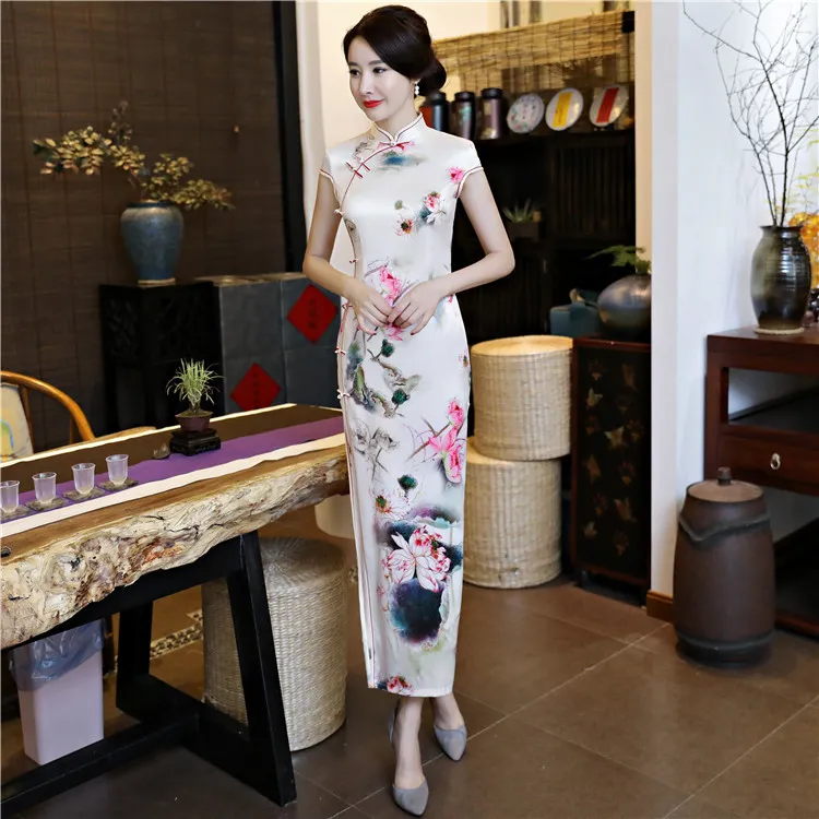 2020 Traditional Printed Chinese Cheongsams Long Cheap Sheath Split High Neck Summer Formal Gowns Vintage Women Cheongsam