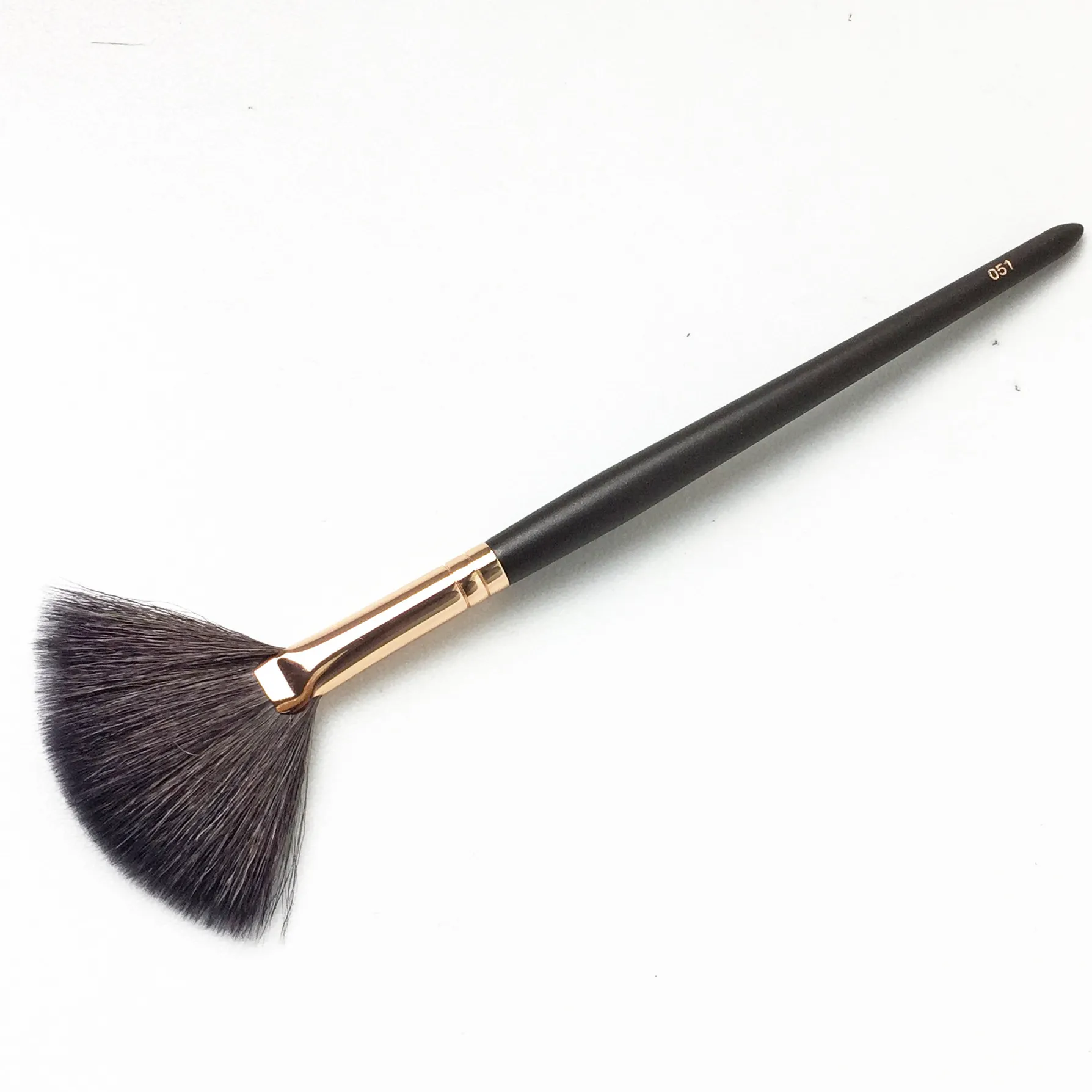 My Destiny 051 Pro Fan Brush - Badger Hair Expertly Finish Powder Brush - Quality Makeup Brushes Blender Applicator