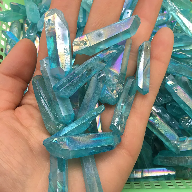 10 stks Blue Aura Titanium Clear Quartz Hanger Natural Raw Crystal Wand Point Ruwe Reiki Healing Prism Cluster Ketting Charms Craft