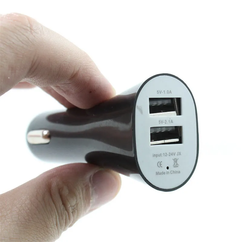 Färgglada designhorn 2USB Dual Car Charger Port för 12V 24V Ingångsutgång 5V 1A 2A för iPhone 11 Pro XS Max Samsung S10 S20 Google2248463