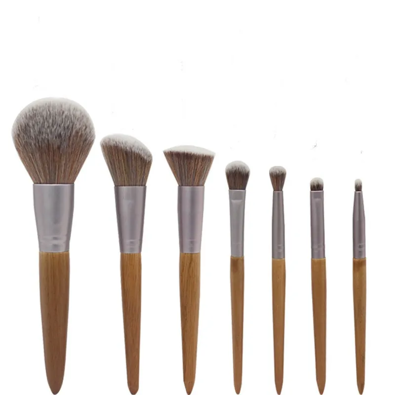 Ensemble de pinceaux de maquillage couleur bois, 7 pièces, pour fond de teint, fard à paupières, correcteur, Blush, outil de beauté pour femmes, nouvelle collection