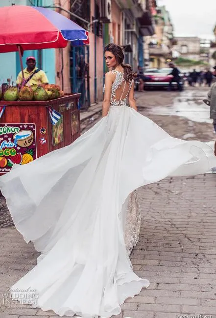 Elegante Abito Da Sposa Principessa In Pizzo Con Outskirt Staccabile E Fessura Alta Abito Da Sposa Da Spiaggia Personalizzabile Di Lorenzo Rossi Da 159 08 DHgate