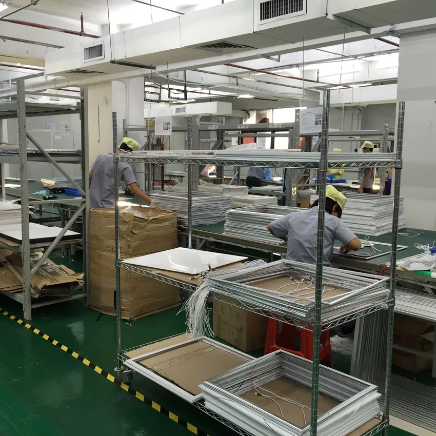 620x620 Panel Light Niemcy Warehouse LED Panel 600x600 40W 120LM / W, 6000K, Ugr199.Pl Gwarancja