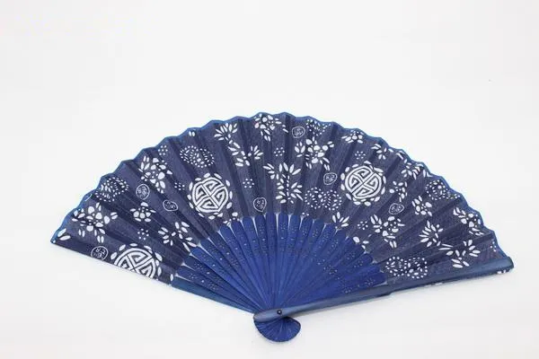 Portable Blue Floral Fabric Fan Craft Women Folding Hand Fan Bamboo Party Wedding Favour Fan Wholesale