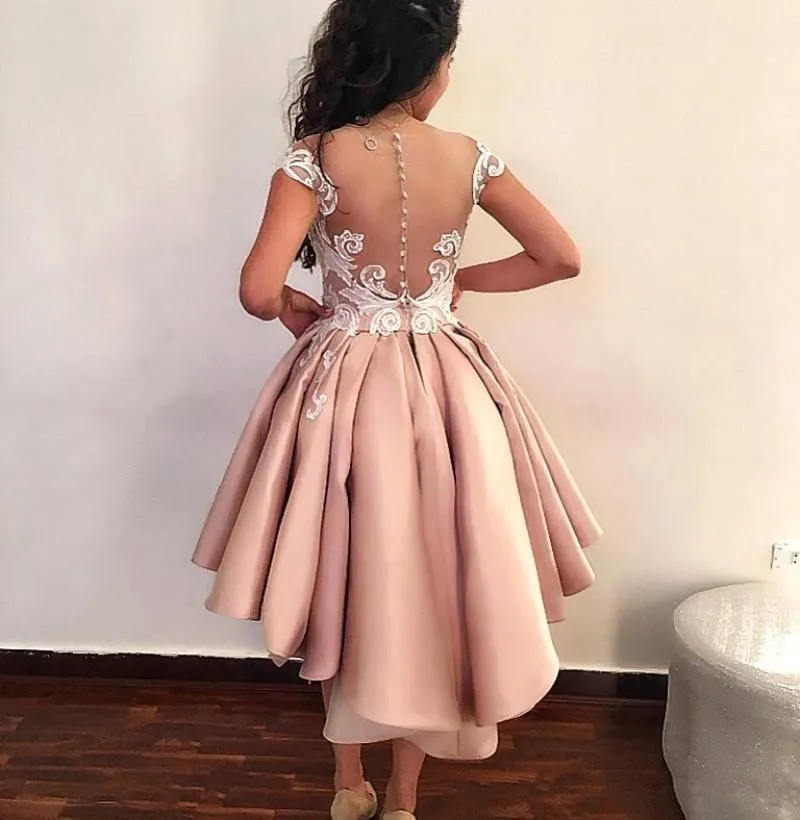 Sheer Mesh Top Satin Cocktail Dresses 2019 Lace Applique Over Skirts Formal High Low Sheer Back Party Short Prom Gowns With Button3479116