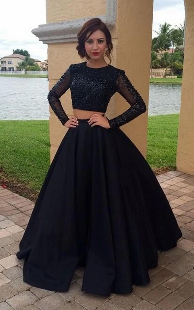 Long Sleeve Two Piece Prom Dress With Hand Beading Teens Modest Black Charming Formal Gowns Long Prom Dresses