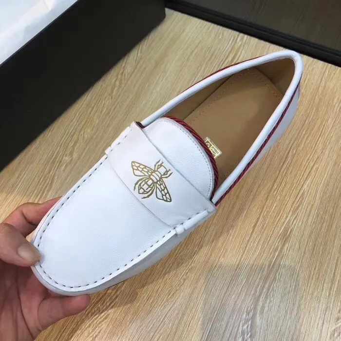[Originele doos] Nieuwste Mens Loafers Echte Lederen Jurk Bruiloft Casual Walk Office Work Made in Italy Man Moccasin Schoenen Maat 38-45