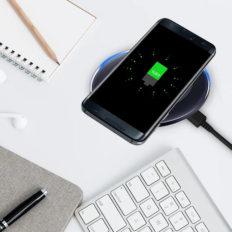 För iPhone X Qi Wireless Charger Pad Wireless Charging Cord för Samsung Note 8 iPhone 8 Plus Galaxy Note 5 med USB -kabel i Retai9192922