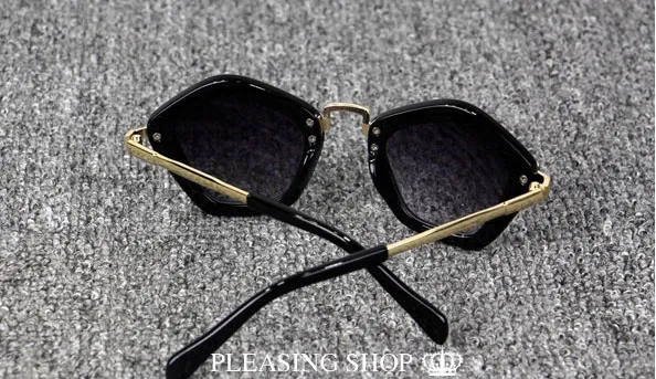 2018 Fashion Sunglasses Shades Google Trendy Jongens Meisjes Designer Zonnebril Kinderen UV400 Zonnebril Tieners Fashion Frame Kids Eyewear