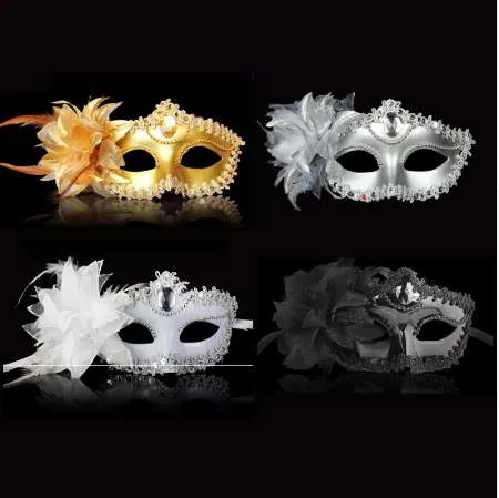 Sexig Diamond Venetian Mask Venedig Feather Flower Bröllop Karneval Party Performance Lila Kostym Sex Lady Mask Masquerade