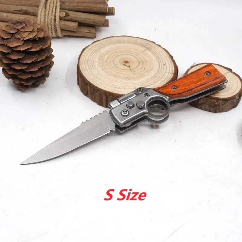 AK47 Gun Kniv Folding Army Pocket Knife 440 Stålblad Trähandtag Taktiskt Utomhus EDC Verktyg Camping Överlevnadsknivar med LED-ljus