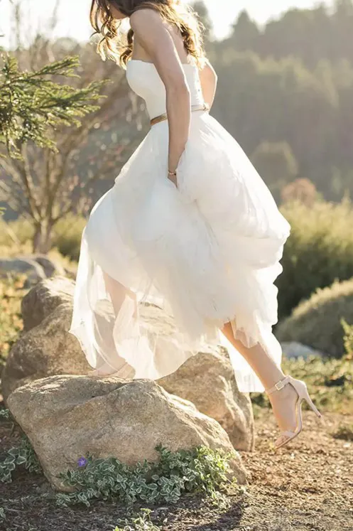مذهل 2018 العاج تول البلد فساتين الزفاف رخيصة فسيفساء الذهب اللون شاح طويل أثواب الزفاف مخصص مصنوعة من الصين EN12233