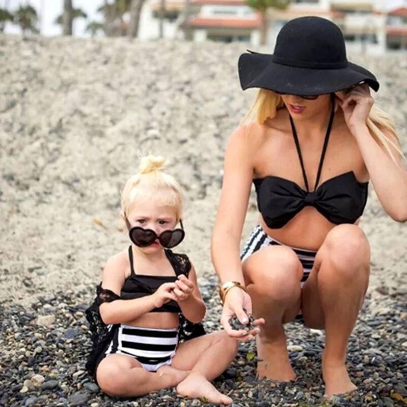 Trajes a juego de la familia de la raya de las mujeres trajes de baño del bebé 2018 Madre e hija traje de baño Bikinis entre padres e hijos 2pcs / set C3738