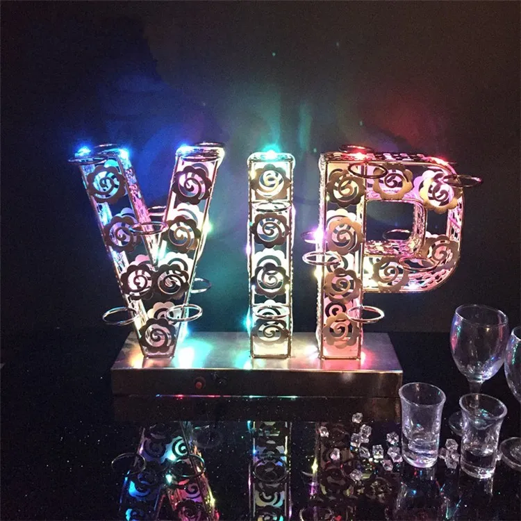 럭셔리 충전식 빛나는 빛 VIP 모양의 LED 칵테일 트레이 와인 유리 컵 홀더 바 디스코 파티 장식 용품