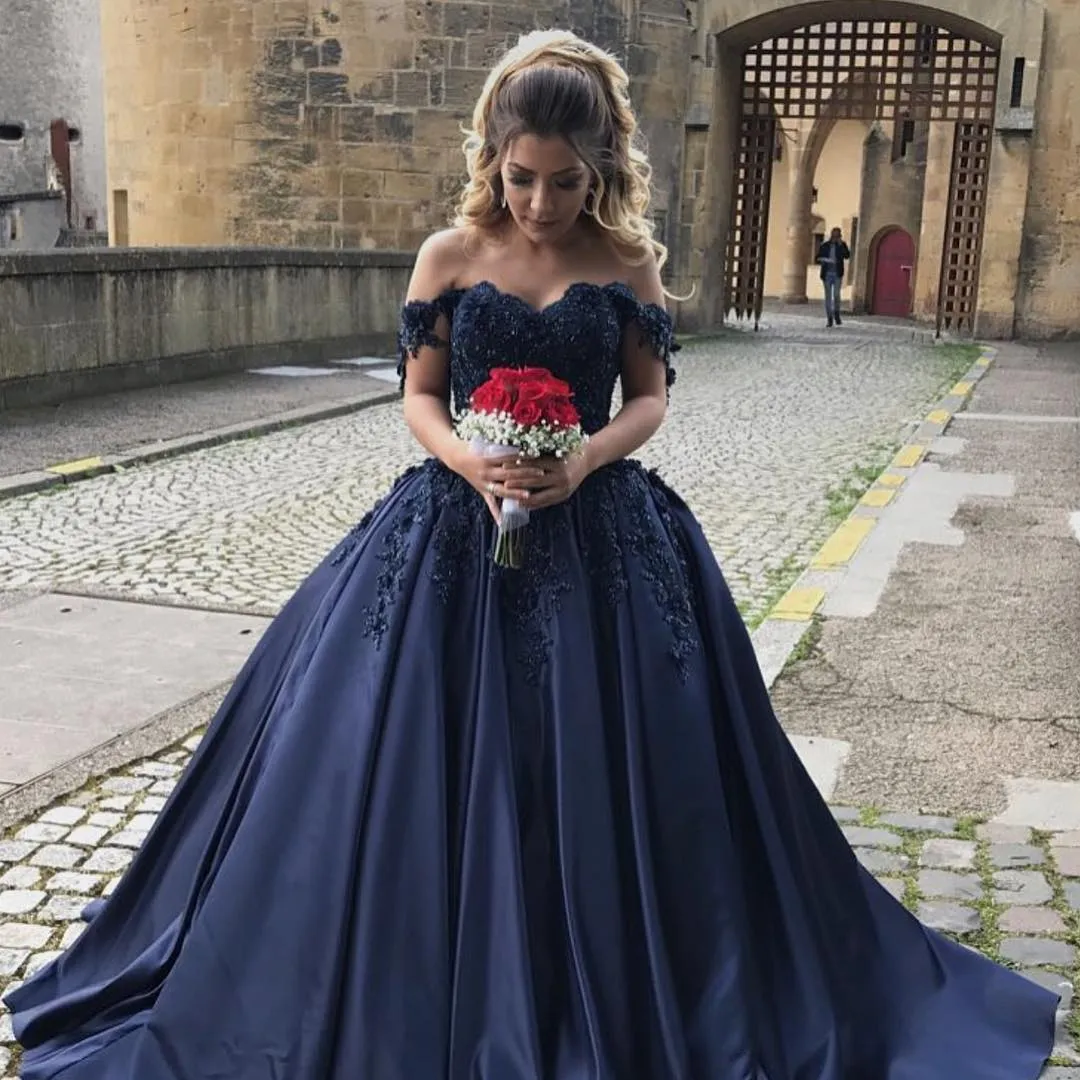 Off Shoulder Dark Navy Quinceanera Dresses Long Sleeves Ball Gown Dark Red Prom Dresses Satin Corset Back Purple Sweet 16 Dress