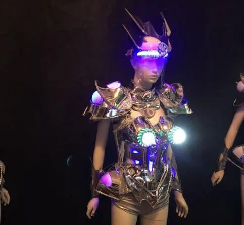 Luminoso abito da sera sexy da donna vestito da abito a led illumina il modello di auto indossa abiti da robot LED per spettacoli teatrali