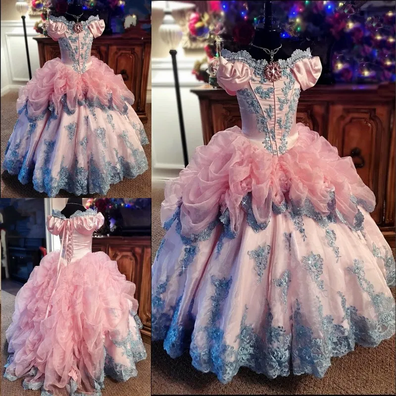 Güzel Prenses Balo Pageant Elbise Kapalı Omuz Ruffles Dantel Aplike Çiçek Kız Elbise Custom Made Toddler Doğum Günü Elbiseler