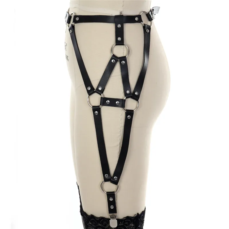 フェムメスセクシーなフェイククイーアークJarretièreセントゥールAvec 4サングルズアークメインja Cuir Taille Ceinture Pour Femmes Avec Punk O-Anneau Jambe Harnais