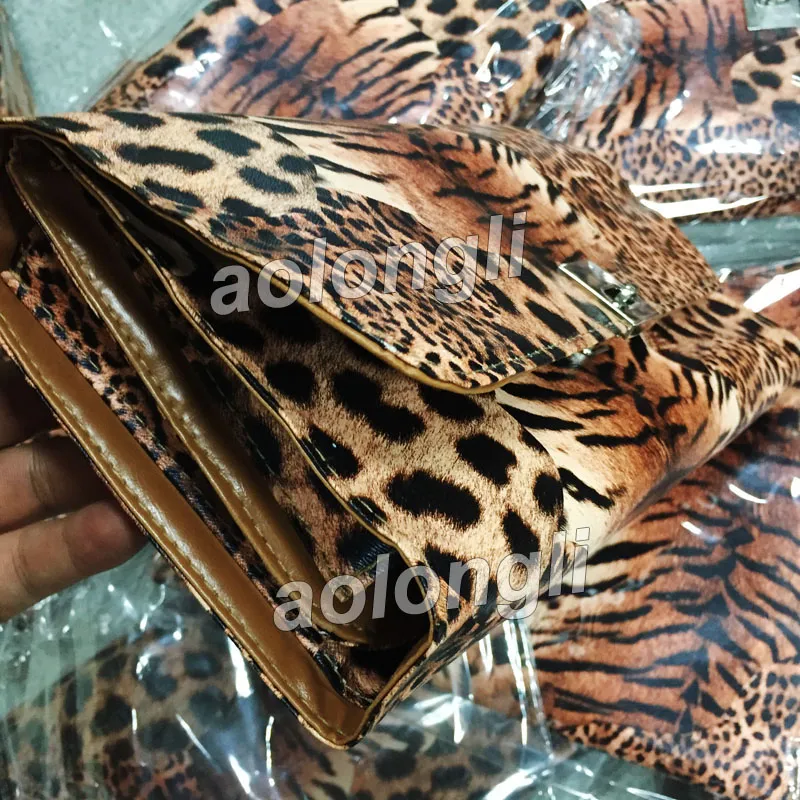 24 Pincéis de Maquiagem Pincel Leopardo Conjunto Completo Rosto e Pincéis para os olhos kit Sombra Delineador Pincel de Maquiagem Em Pó Escova de Fundação