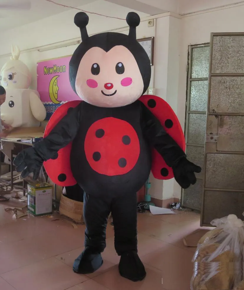 2018 Alta qualidade hot real fotos big plush ladybug traje da mascote para adulto para usar