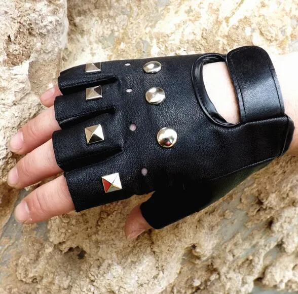 Fashion leather on sale fingerless gloves