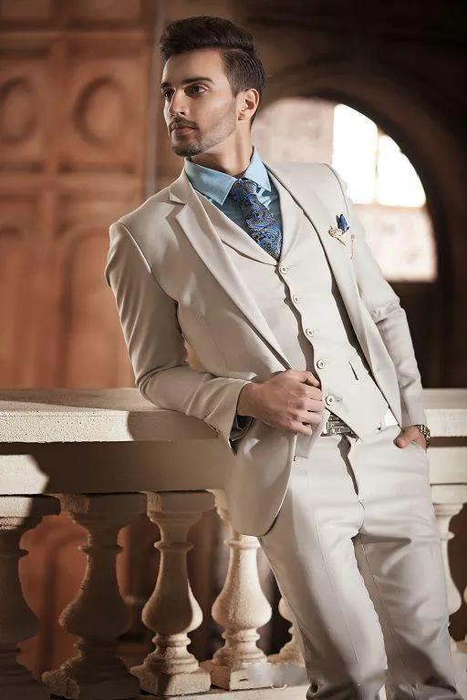 Ny Popular Light Beige Män Bröllop Tuxedos Notch Lapel One Button Groom Tuxedos Utmärkt Män Middag / Darty Suit (Jacka + Byxor + Tie + Vest) 66