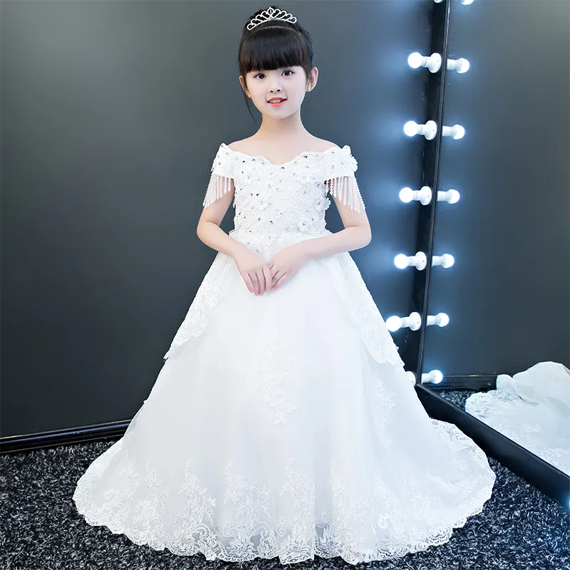 Long Trailing Beaded Appliques White Lace Flower Girl Dress For