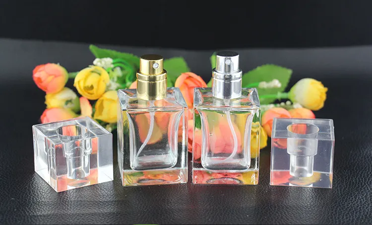 Novo portátil de vidro reutilizáveis ​​garrafas de perfume 30ml Limpar frasco de spray garrafas de perfume vazios Moda Estilo frete grátis