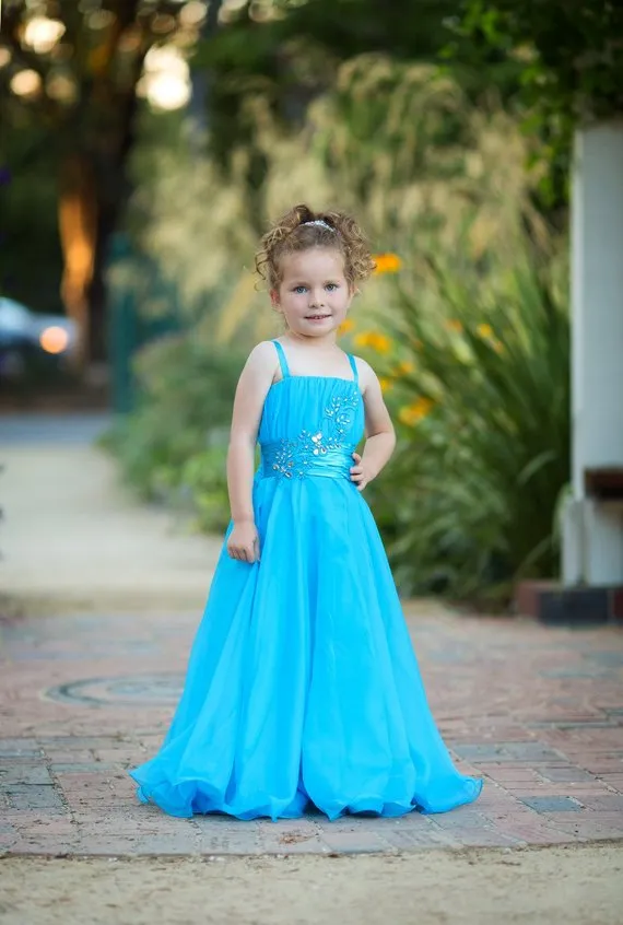 Cute Blue Flower Girls Dresses For Weddings Spaghetti Straps Crystal Beaded Chiffon Floor Length Princess Baby Children Birthday Party Dress