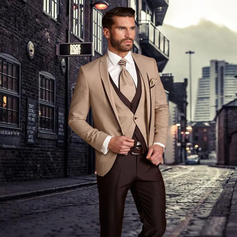 Custom Made Beige Bruin Mannen Pak Set (Jas + Pants + Vest) GroomsMen Tuxedo Bruidegom Wedding Pak Mannen Past Regular Fit Costume Homme